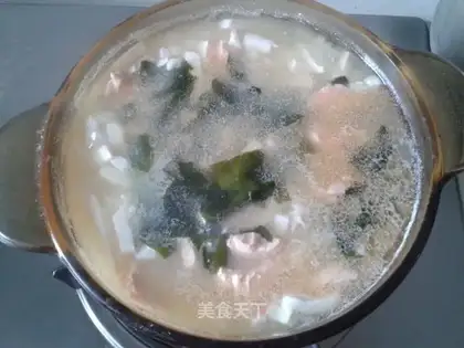 Soup with salmon