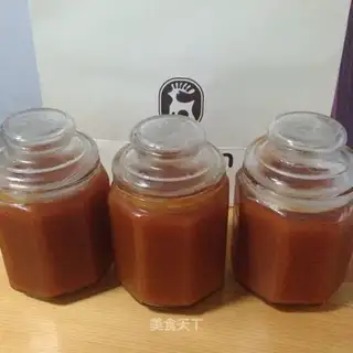 Pure almond sauce