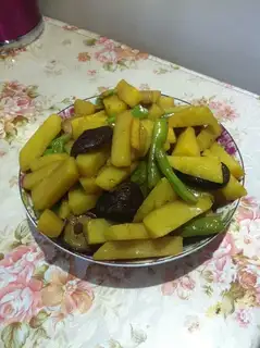 Potato fried meat