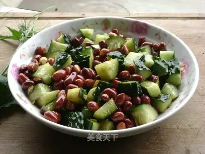 Old vinegar peanuts