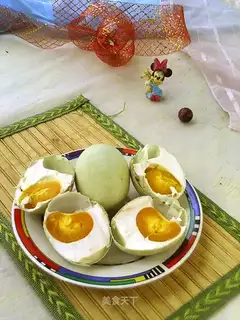 Barbecue duck eggs