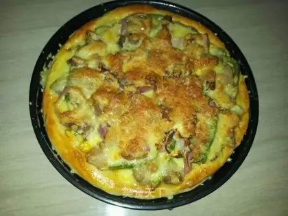 Skinny corn pepper pizza