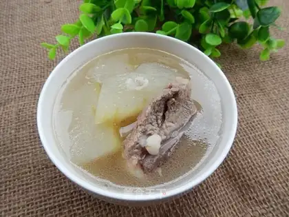 Porkmeat soup
