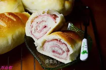 Bacon roll
