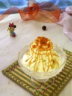 Caramel milk ice cream