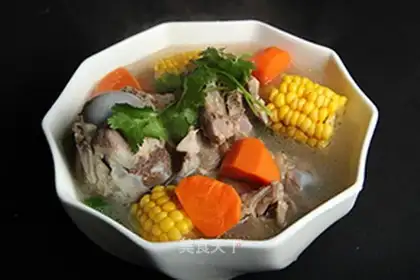 Corn radish soup