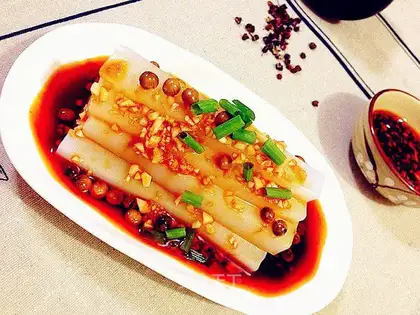 Spicy red oil