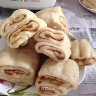 Sofa rolls