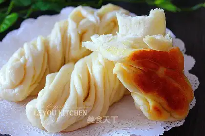 Poultry rolls