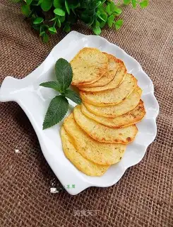 Fried potato chips