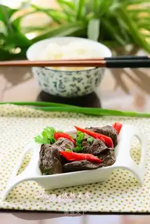 Spicy duck blood