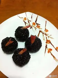 Black rice shrimp