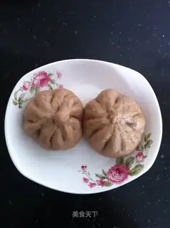Black rice buns