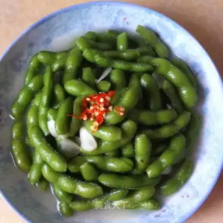 Water to boil the beans