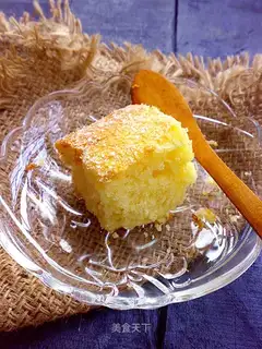 Coconut pound cake