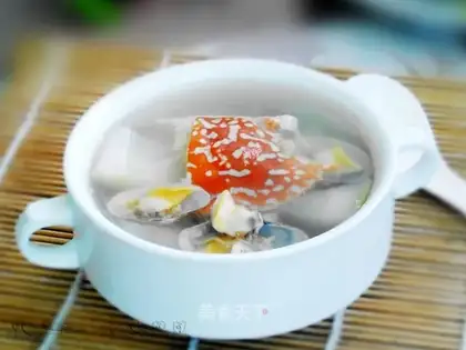Pond melons, seafood soup