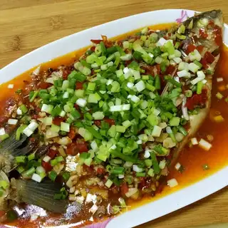 Spicy peppers burning the fish