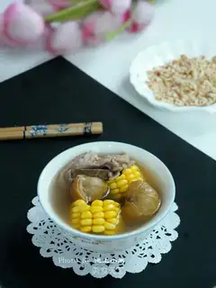 Chestnut corn fan soup