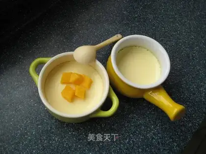 Mango milk pudding