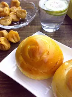 Frozen bread