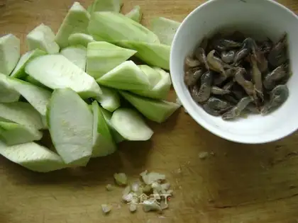 Shrimp smelt
