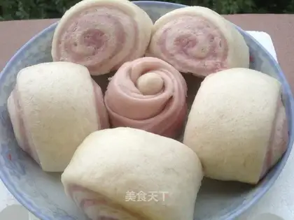 Potato-coloured buns