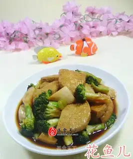 Apricot, orchid chicken
