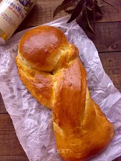 World cup of coconut bread