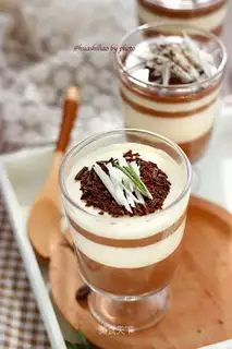 Vanilla chocolate cream