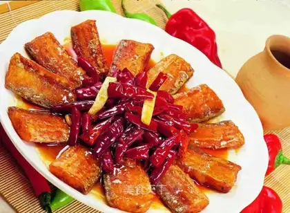 Red-fried fish