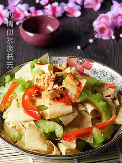 Red oil tofu skin