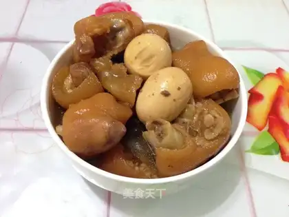 Eggs and pigs' feet
