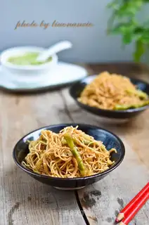 Steam noodles