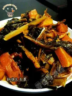Braised kohlrabi
