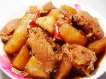Roasted pork ribs with radish