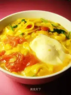 Tomato, egg and pumpkin noodles