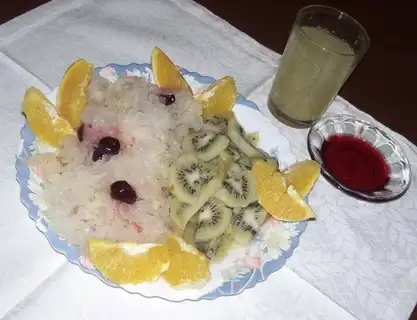 Tremella fruit soup
