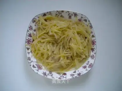 Vinegar shredded potatoes