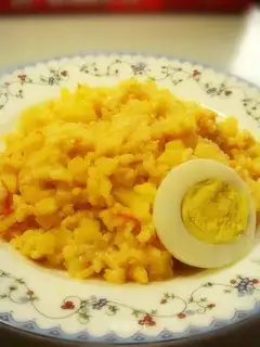 Potato, tomato and egg fried rice