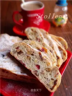 Christmas bread Stolen