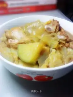Stewed chicken with cabbage and vermicelli
