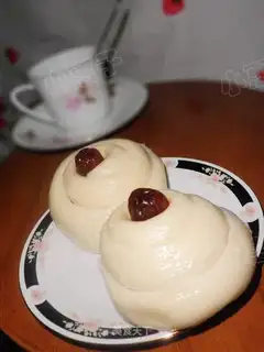 Sweet jujube spiral bun