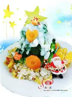 Colorful Christmas cured fried rice