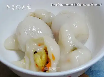 Tangyuan stuffed with carrot and egg