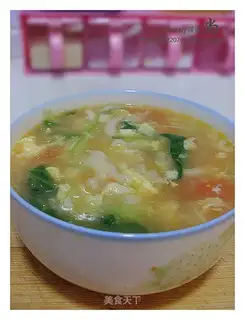 Tomato and egg pimples soup