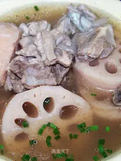 pork ribs and lotus root soup