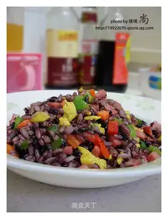 Colorful purple rice and egg fried rice