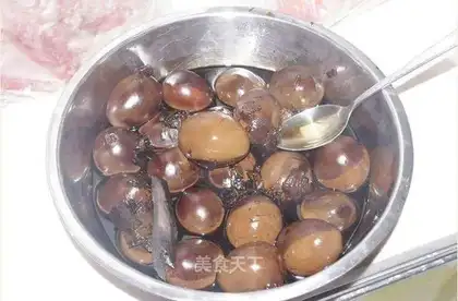 Homemade hillbilly eggs