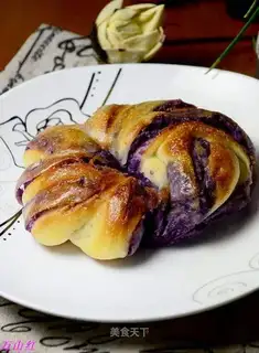 Purple coconut bread