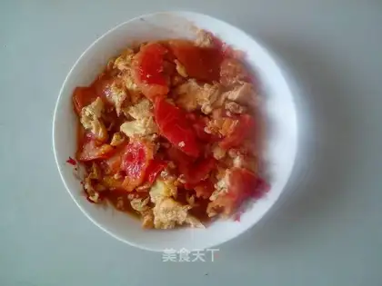 Tomato fried eggs